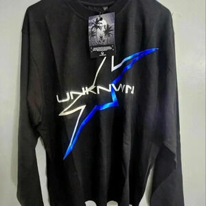 Unknwn black medium long sleeve shirt